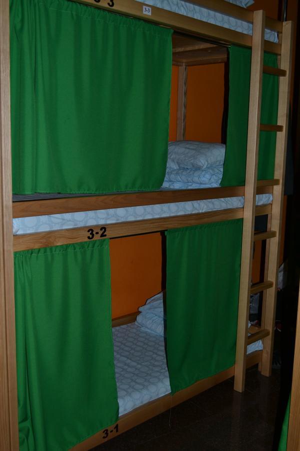 Hostel Ok Hotel Kyiv Exterior photo