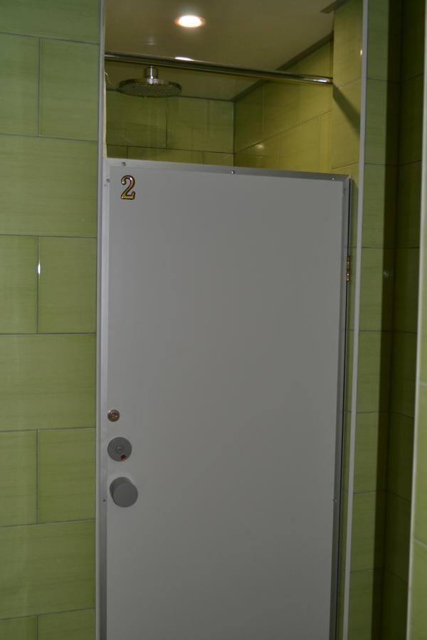 Hostel Ok Hotel Kyiv Exterior photo