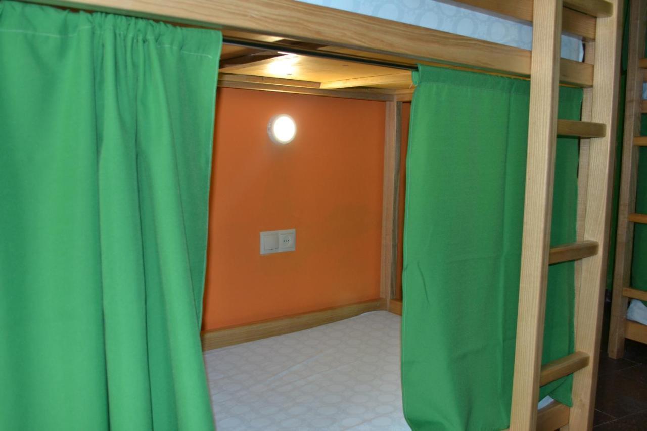 Hostel Ok Hotel Kyiv Exterior photo